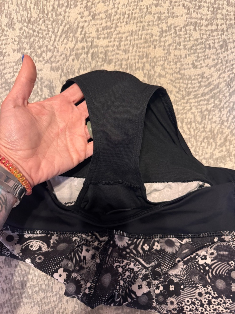 Lululemon Black Floral Women’s Athletic Shorts - Picture 5 of 6